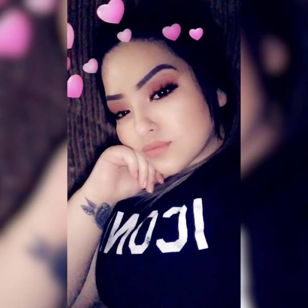 Meet your Posher, Priscila